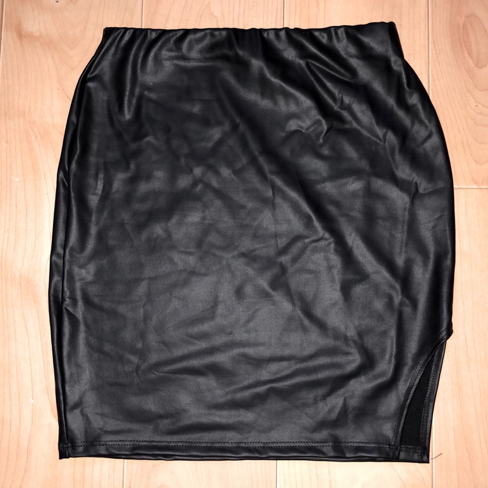 Black mini skirt